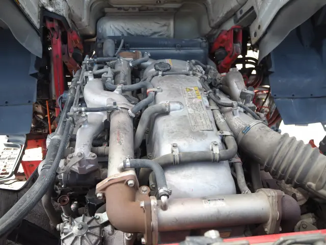 いすゞ ギガ LKG-CYJ77A(8x4)の写真37