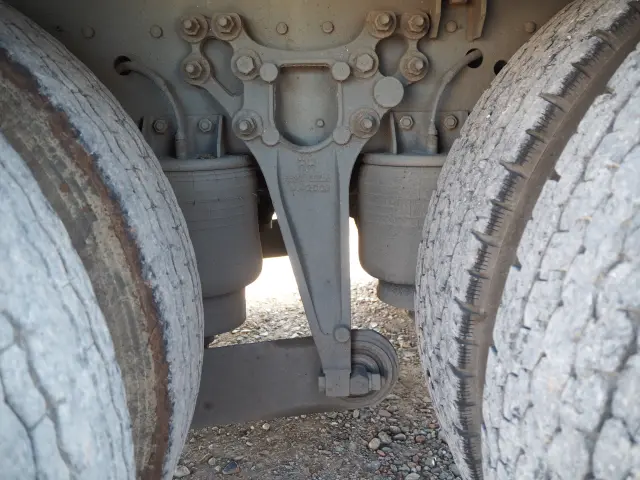 UD クオン QKG-CW5ZA(6x4)の写真17