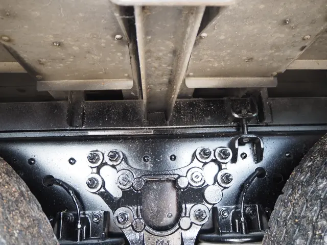 UD クオン QKG-CW5ZA(6x4)の写真21