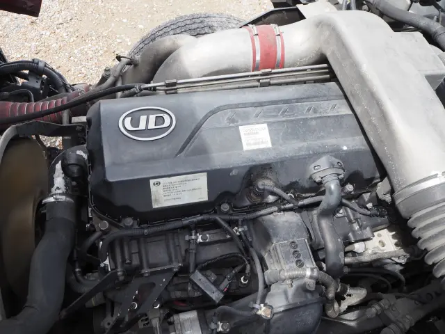 UD クオン QKG-CW5ZA(6x4)の写真41