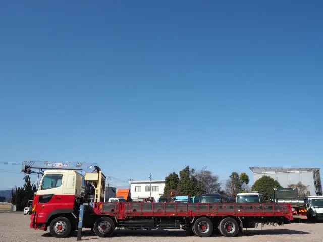 日野 プロフィア PK-FW1EXWG(8x4)の写真2