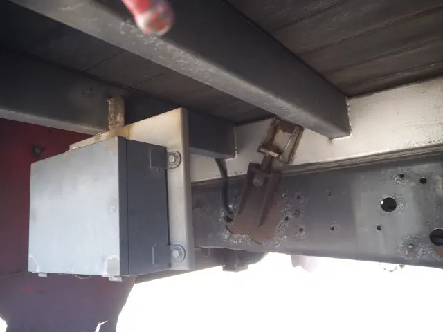 日野 プロフィア PK-FW1EXWG(8x4)の写真25