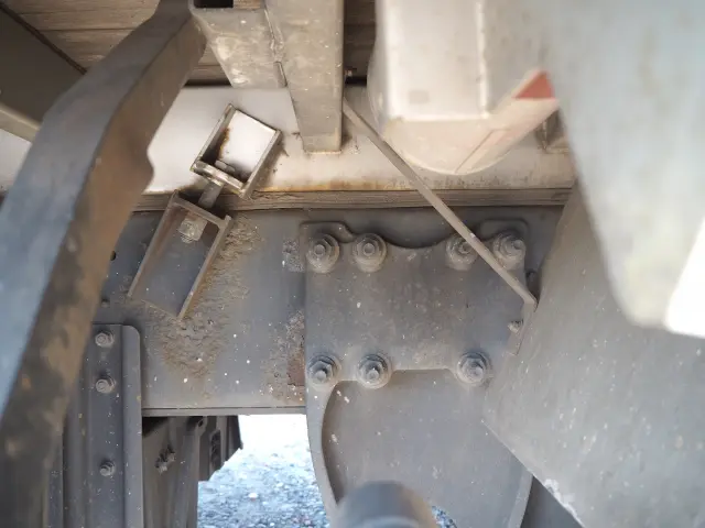 日野 プロフィア PK-FW1EXWG(8x4)の写真33