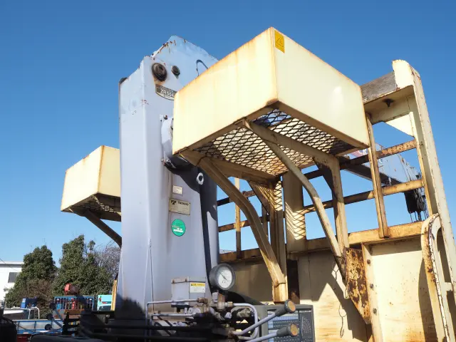 日野 プロフィア PK-FW1EXWG(8x4)の写真38