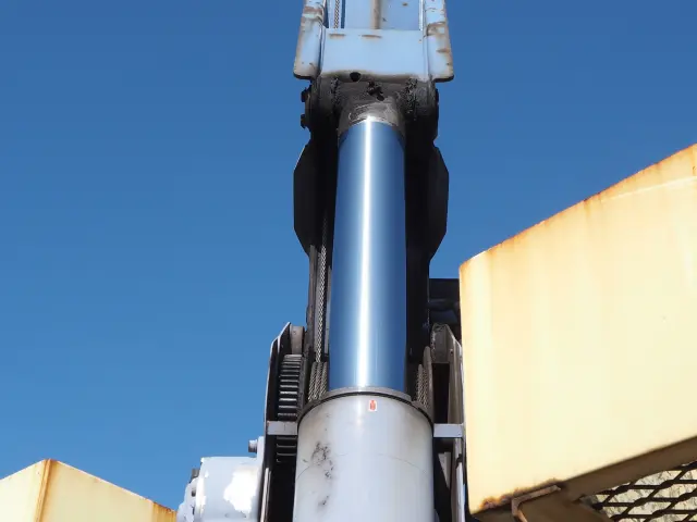 日野 プロフィア PK-FW1EXWG(8x4)の写真39