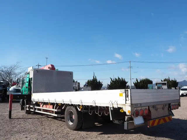 いすゞ フォワード TKG-FRR90T2(2WD)の写真3