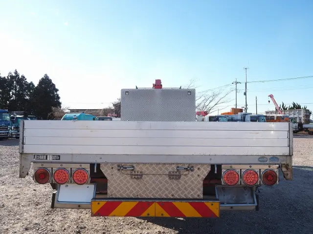 いすゞ フォワード TKG-FRR90T2(2WD)の写真4