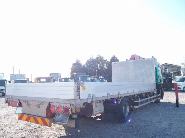 いすゞ フォワード TKG-FRR90T2(2WD)の写真5