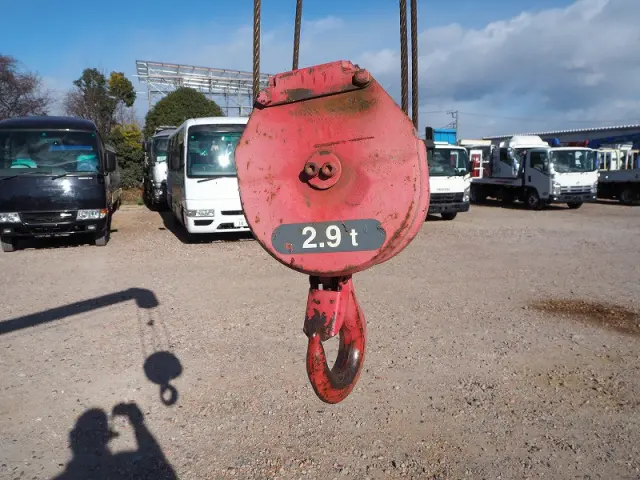 いすゞ フォワード TKG-FRR90T2(2WD)の写真14