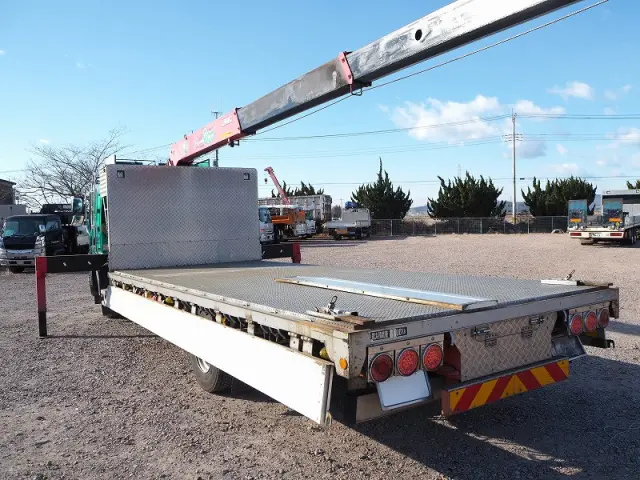 いすゞ フォワード TKG-FRR90T2(2WD)の写真15