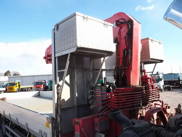 いすゞ フォワード TKG-FRR90T2(2WD)の写真20