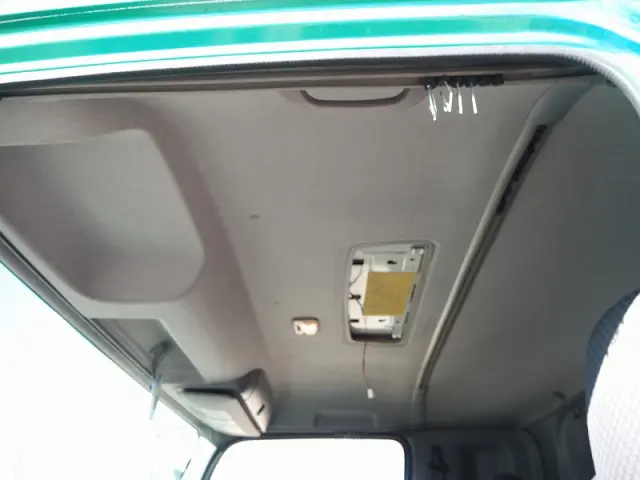 いすゞ フォワード TKG-FRR90T2(2WD)の写真43