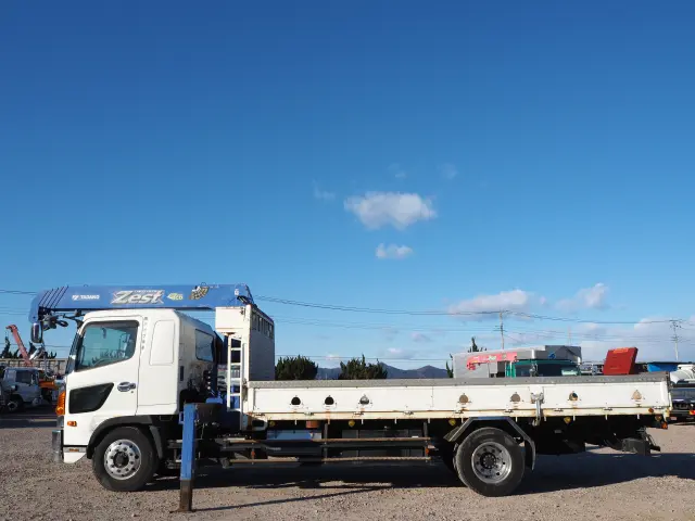 日野 レンジャー BDG-FE7JLWA(2WD)の写真2