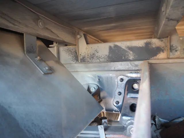 日野 レンジャー BDG-FE7JLWA(2WD)の写真29