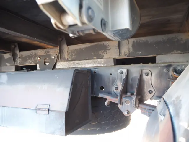 日野 レンジャー BDG-FE7JLWA(2WD)の写真31