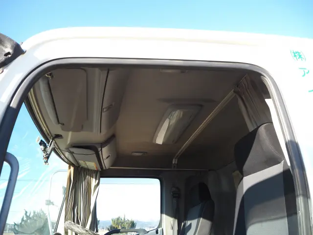 日野 レンジャー BDG-FE7JLWA(2WD)の写真42