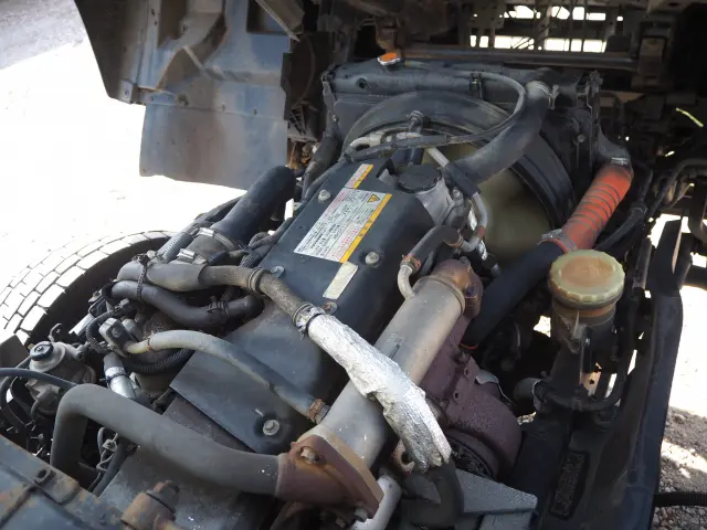 いすゞ フォワード LKG-FVR34U2(2WD)の写真37