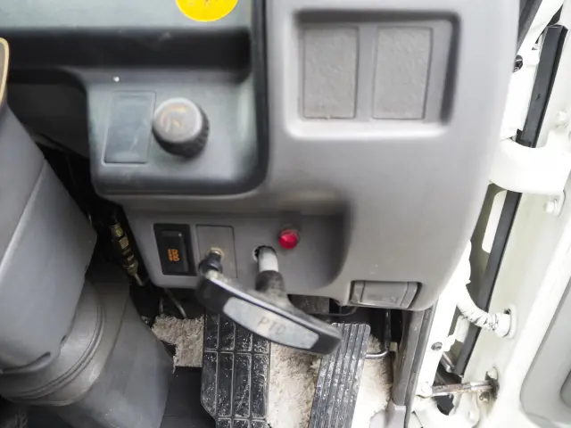 日野 レンジャー KL-FE1JKDA(2WD)の写真46