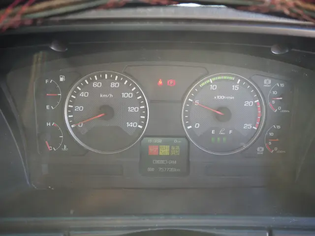 三菱 スーパーグレート LKG-FS54VZ(8x4)の写真48