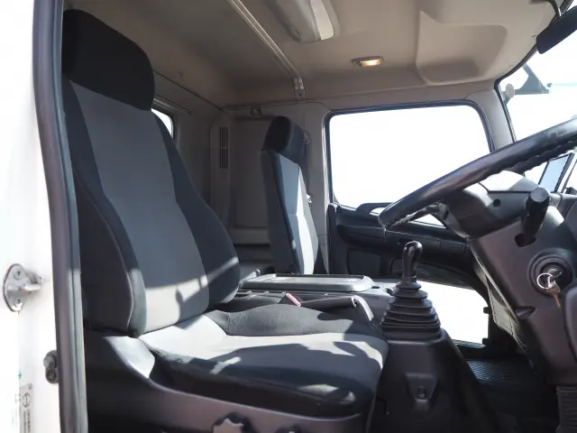 日野 レンジャー TKG-FD9JLAA(2WD)の写真42