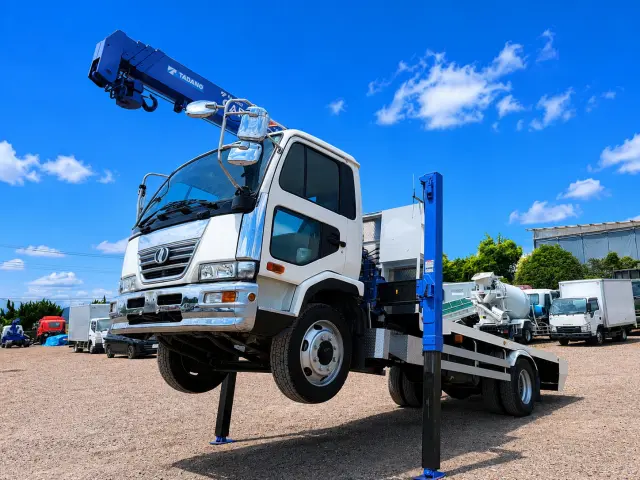 UD コンドル PK-PK36A改(2WD)の写真1