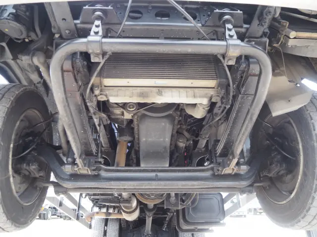 UD コンドル PK-PK36A(2WD)の写真9