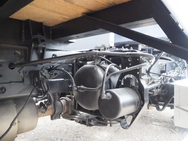 UD コンドル PK-PK36A(2WD)の写真22