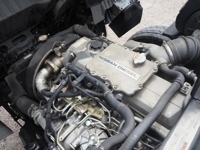 UD コンドル PK-PK36A(2WD)の写真36