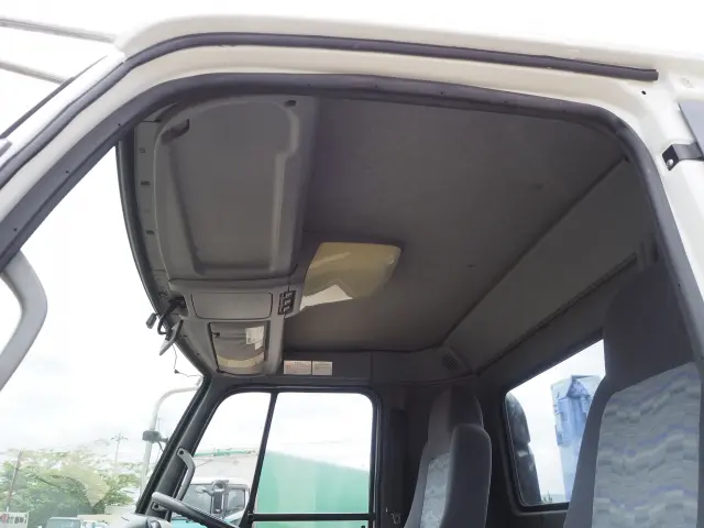 UD コンドル PK-PK36A(2WD)の写真38