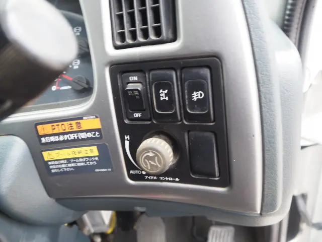 UD コンドル PK-PK36A(2WD)の写真48