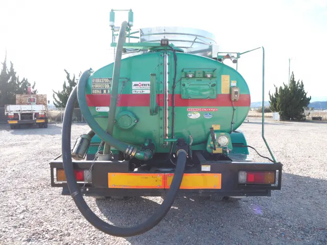 日野 デュトロ BDG-XZU404X(2WD)の写真4