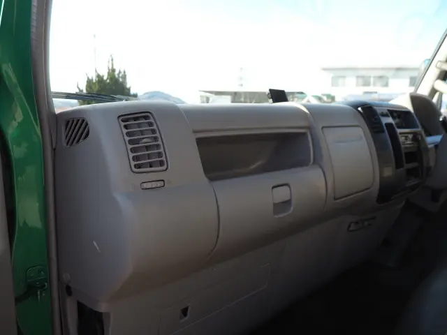 日野 デュトロ BDG-XZU404X(2WD)の写真44