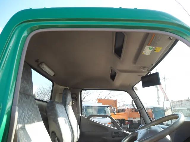 日野 デュトロ BDG-XZU404X(2WD)の写真47