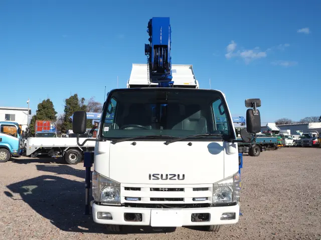 いすゞ エルフ TKG-NKR85AN(2WD)の写真8