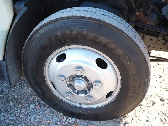 いすゞ エルフ TKG-NKR85AN(2WD)の写真16