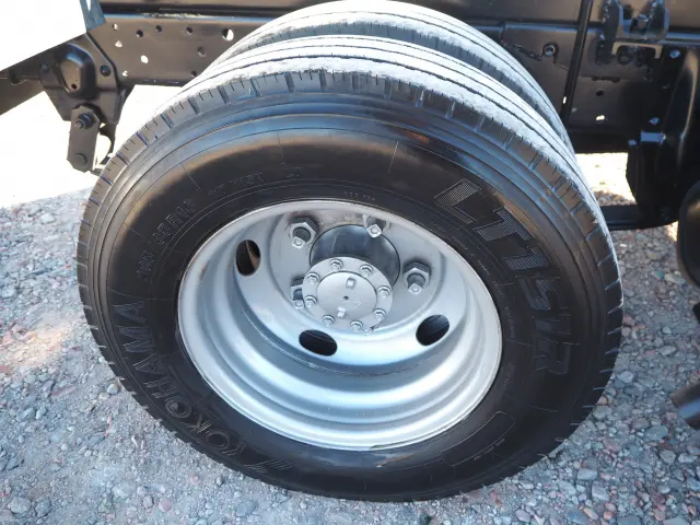 いすゞ エルフ TKG-NKR85AN(2WD)の写真26