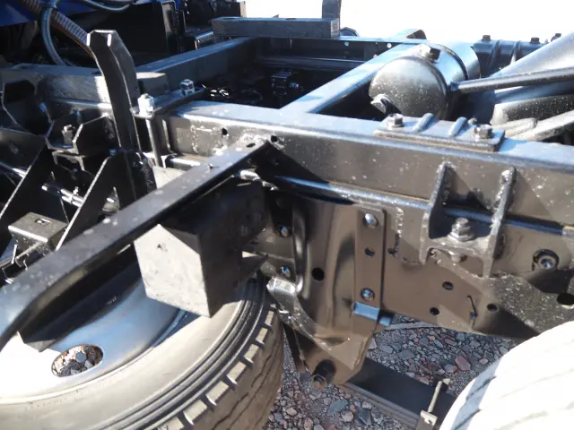 いすゞ エルフ TKG-NKR85AN(2WD)の写真38