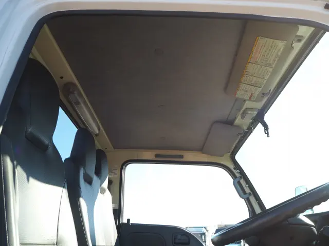 いすゞ エルフ TKG-NKR85AN(2WD)の写真48