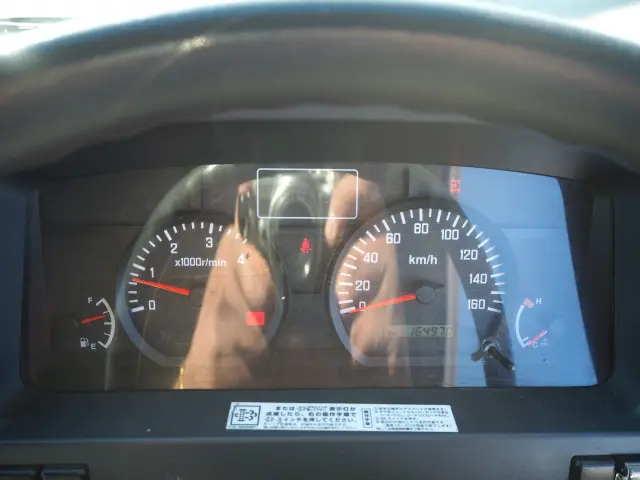 いすゞ エルフ TKG-NKR85AN(2WD)の写真50