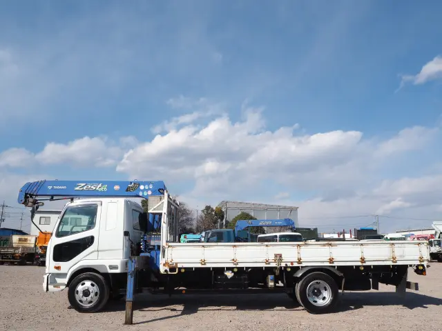 三菱 ファイター SKG-FK61F(2WD)の写真2