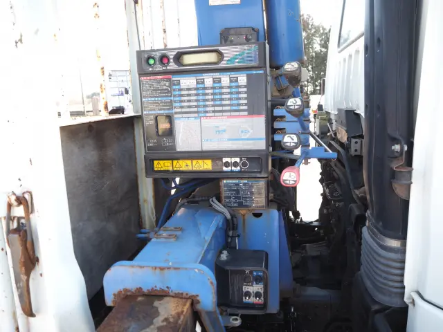 三菱 ファイター SKG-FK61F(2WD)の写真10