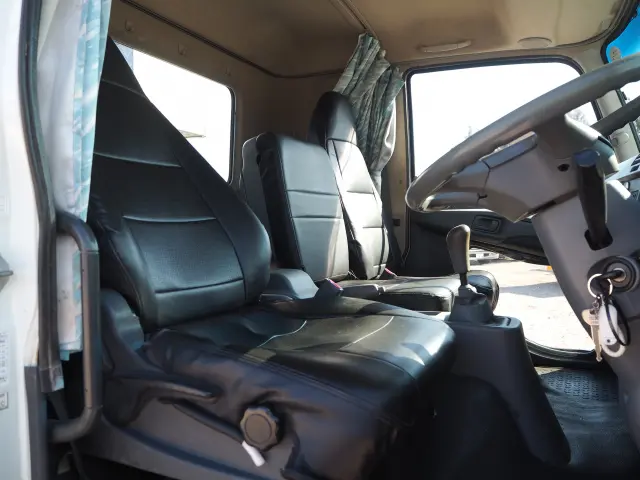 三菱 ファイター SKG-FK61F(2WD)の写真43