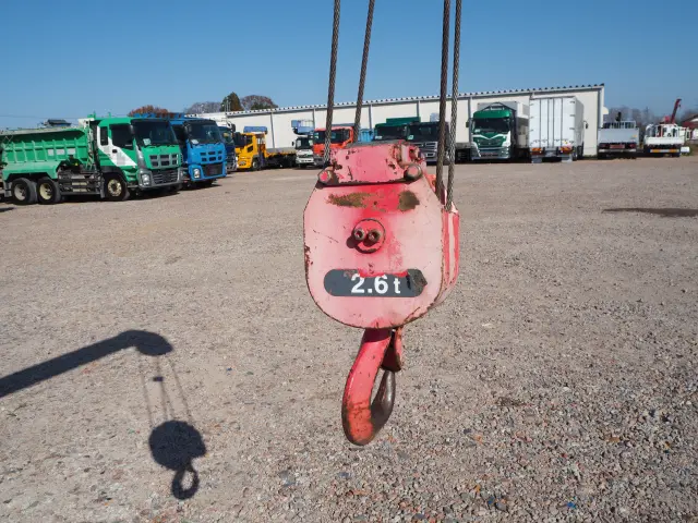 いすゞ エルフ BDG-NPR85AN(2WD)の写真14