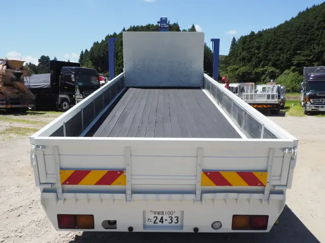 いすゞ フォワード TKG-FRR90S2(2WD)の写真5