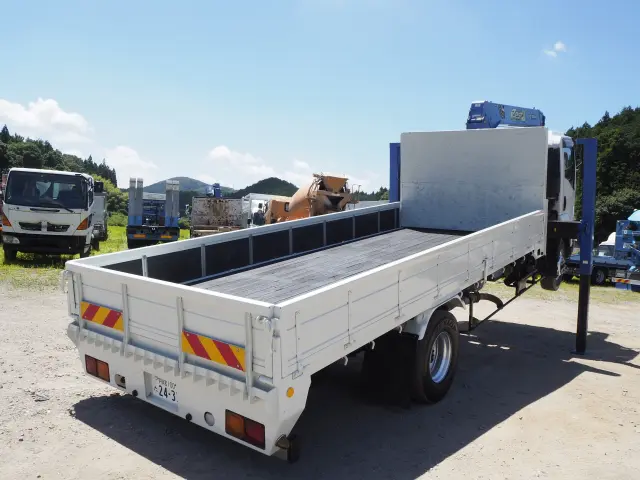 いすゞ フォワード TKG-FRR90S2(2WD)の写真6