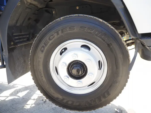 いすゞ フォワード TKG-FRR90S2(2WD)の写真12