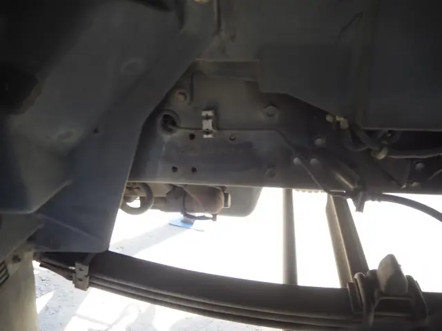 いすゞ フォワード TKG-FRR90S2(2WD)の写真13