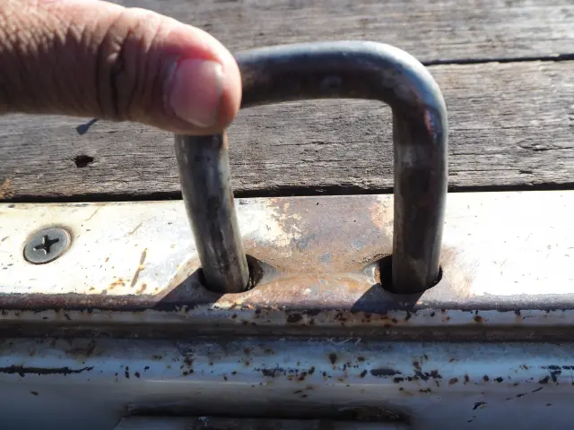 いすゞ フォワード TKG-FRR90S2(2WD)の写真17