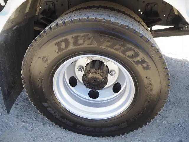 いすゞ フォワード TKG-FRR90S2(2WD)の写真18