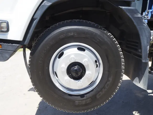 いすゞ フォワード TKG-FRR90S2(2WD)の写真29